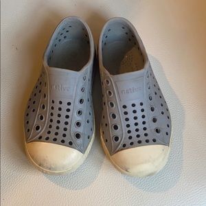 Boys Native shoes gray size 7